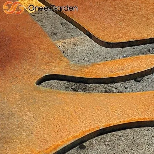 Corten Privacy Garden Screen Details