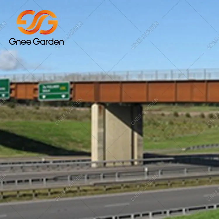 Будівництво пішохідного мосту зі сталі Кортен