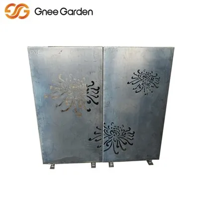 Екран Corten Garden з мотивами хризантеми